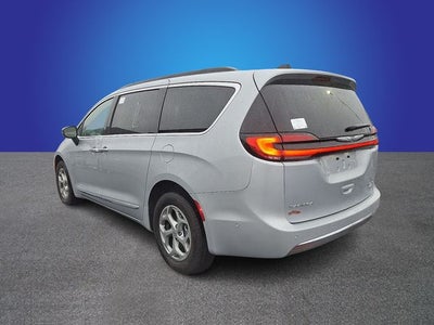 2023 Chrysler Pacifica Limited AWD