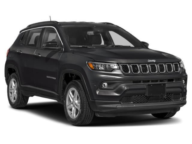 2023 Jeep Compass Latitude Lux FWD