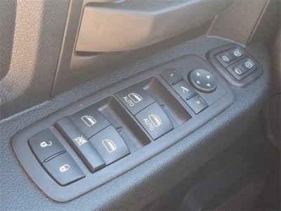 2023 RAM 3500 Tradesman Crew Cab 4x4 8' Box