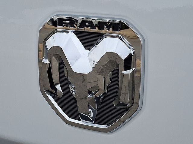 2024 RAM 2500 Tradesman Regular Cab 4x4 8' Box
