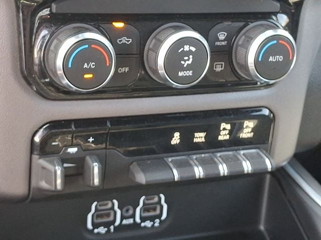 2023 RAM 2500 Big Horn Crew Cab 4x4 6'4' Box