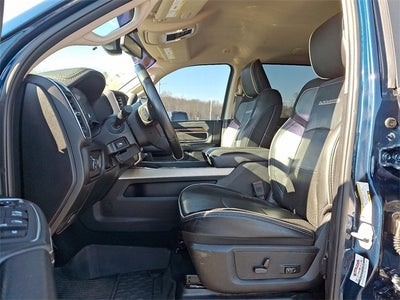 2022 RAM 2500 Laramie Crew Cab 4x4 6'4' Box