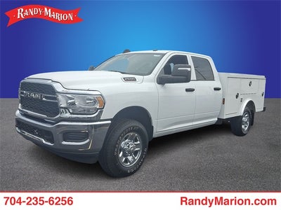 2023 RAM 2500 Tradesman Crew Cab 4x4 8' Box