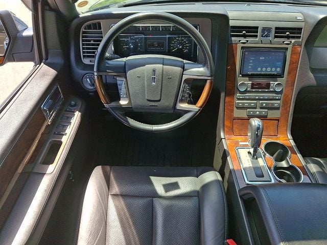 2013 Lincoln Navigator Base